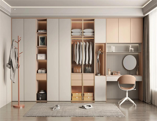 選擇定制衣柜有哪些優(yōu)勢？
